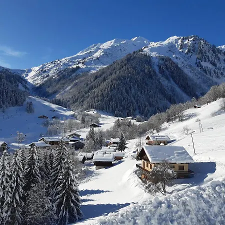 Le Refuge Des Marmottes شاليه *